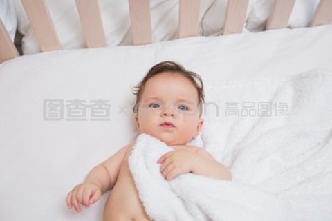 母乳喂养能够为小保定捐卵宝宝带来8大益处